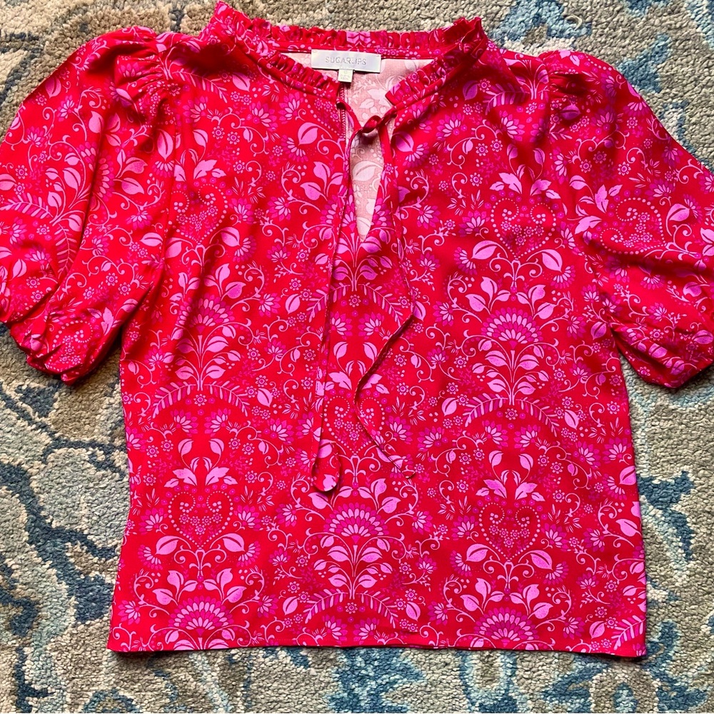 Sugarlips Stylish Red and Pink Floral Women's Top NWOT